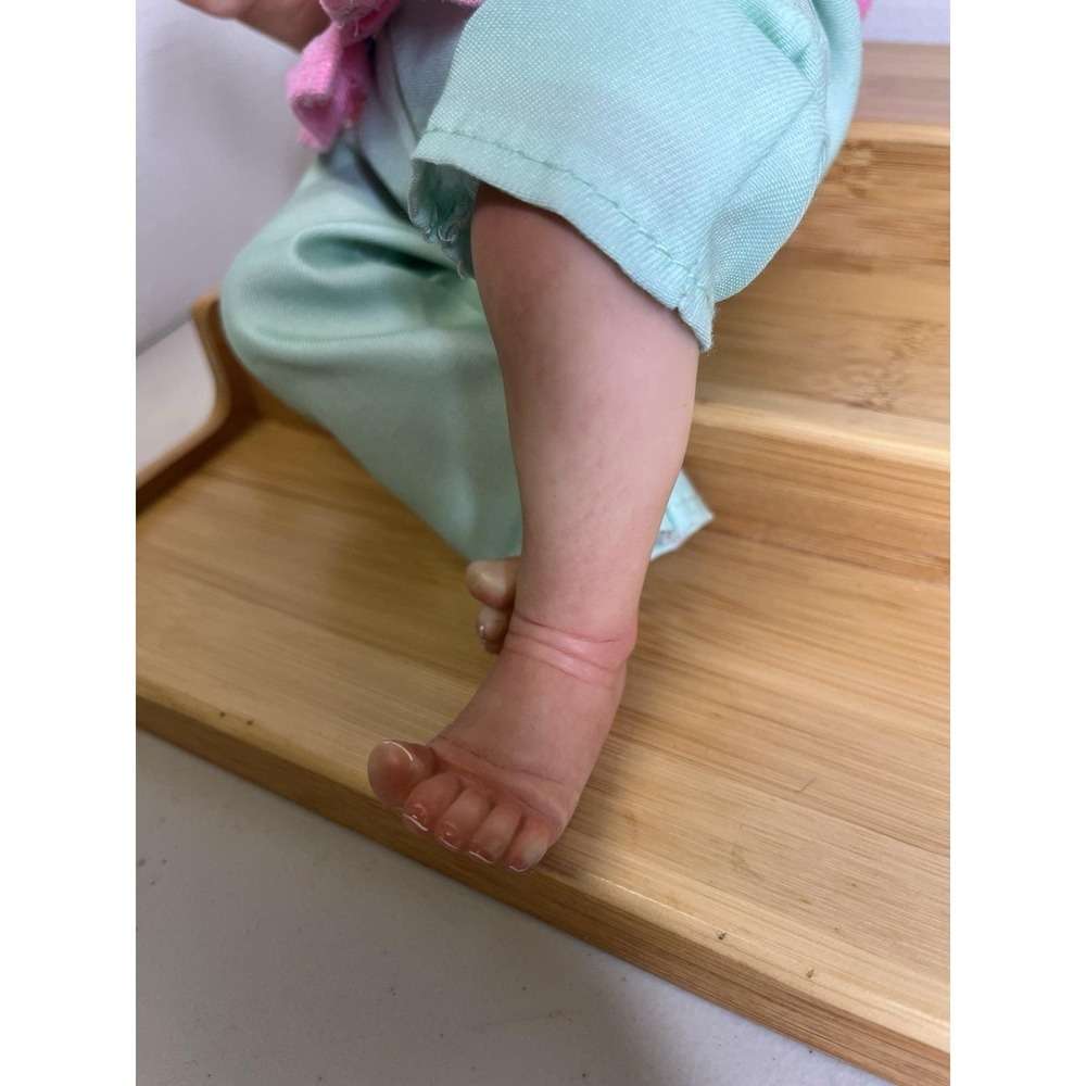 Reborn Baby Doll Girl • Lifelike Newborn • Crybaby Face - Picture 6 of 7
